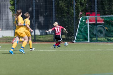 Bild 131 - wBJ Victoria - Hamburger SV2 : Ergebnis: 1:4
